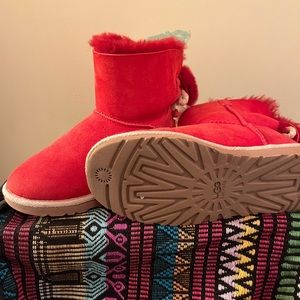 Ugg red selene suede rope bailey tie bow short...